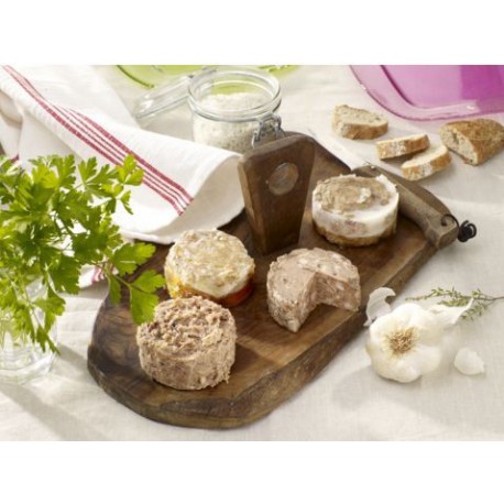 Un lot pour tartines et apéro avec terrines et accessoires Valette